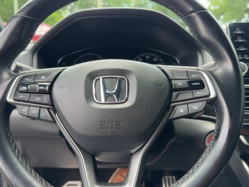 Used 2022 Honda Accord Sport image 18