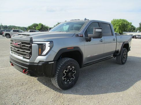 New 2026 GMC Sierra 2500 AT4X AWD/4WD image 11