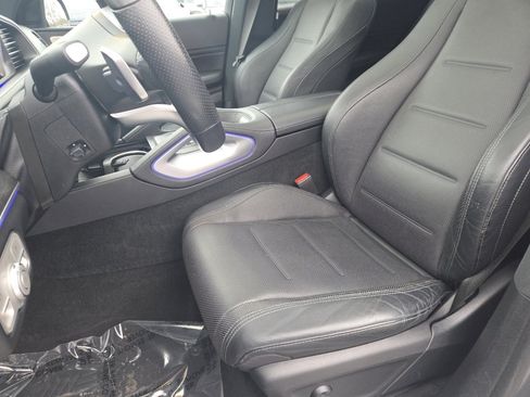 Used 2021 Mercedes-Benz C 300 4MATIC Sedan w/ Premium Package image 25