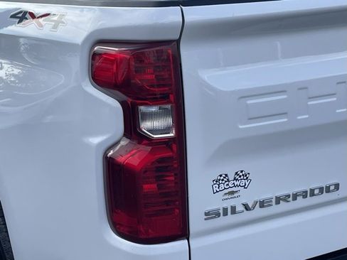 Certified 2022 Chevrolet Silverado 1500 LT image 20