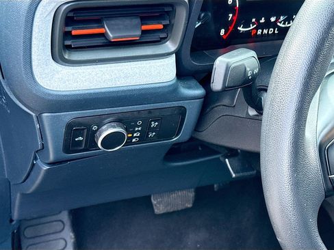 Used 2023 Ford Maverick XLT image 11