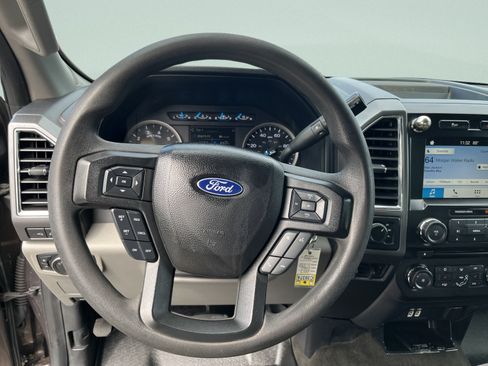 Used 2017 Ford F350 XLT AWD/4WD image 16