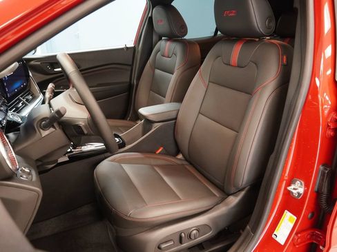 Used 2026 Chevrolet Trax RS w/ Driver Confidence Package FWD image 3