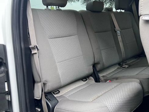 Used 2017 Ford F150 XLT w/ Trailer Tow Package image 16