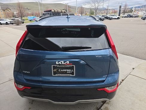 New 2026 Kia Niro Wind FWD image 5
