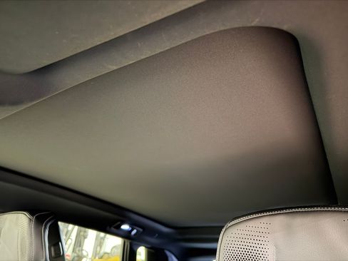 Certified 2024 Cadillac Lyriq Sport w/ LPO, Floor Liner Package AWD/4WD image 32