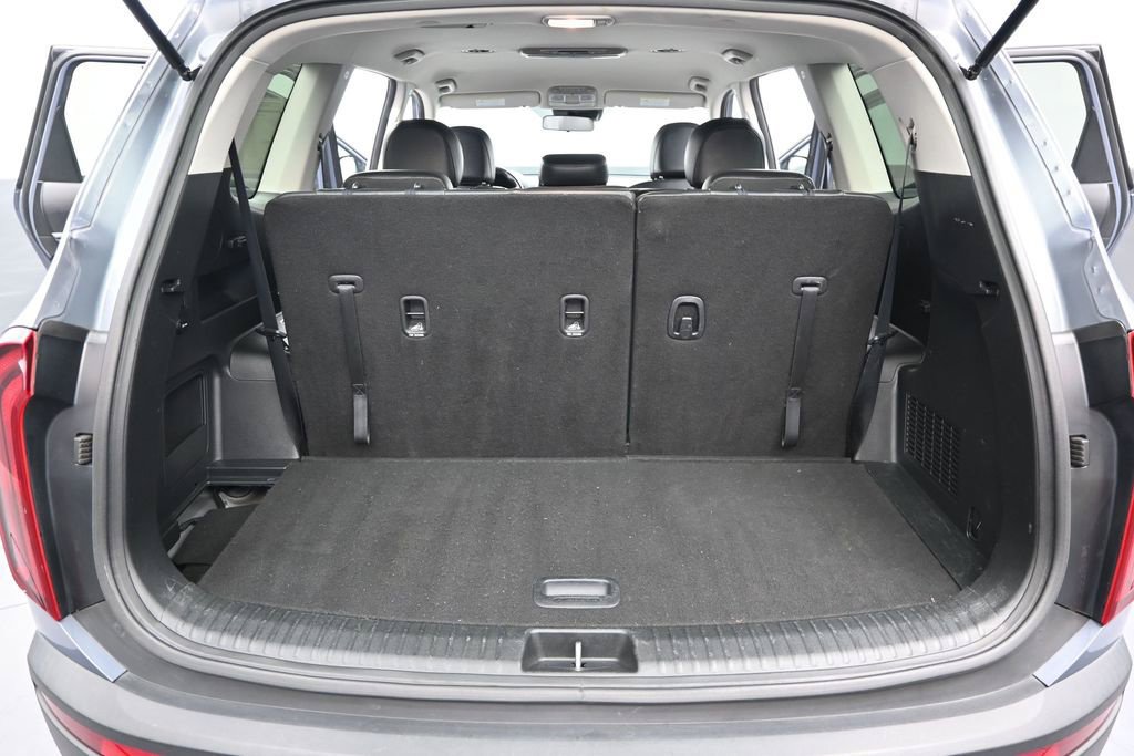 Used 2022 Kia Telluride LX AWD/4WD image 14