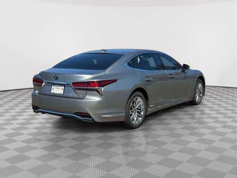 Used 2018 Lexus LS 500h AWD image 7