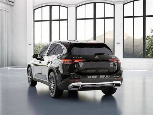 New 2026 Mercedes-Benz GLC 300 4MATIC image 27