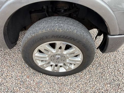 Used 2013 Ford F150 Platinum AWD/4WD image 34