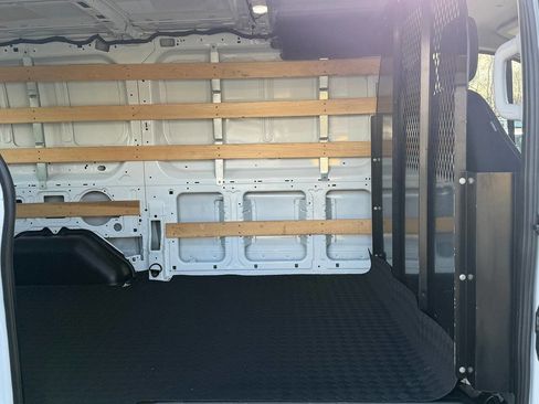 Used 2024 Ford Transit 250 Low Roof w/ Exterior Upgrade Package image 76