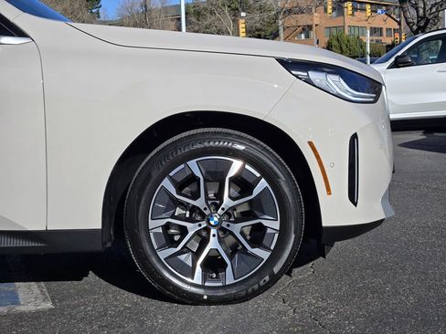 Certified 2025 BMW X3 xDrive30i w/ Convenience Package AWD/4WD image 11