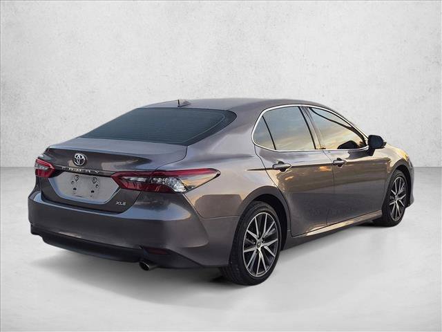 Used 2024 Toyota Camry XLE FWD image 5