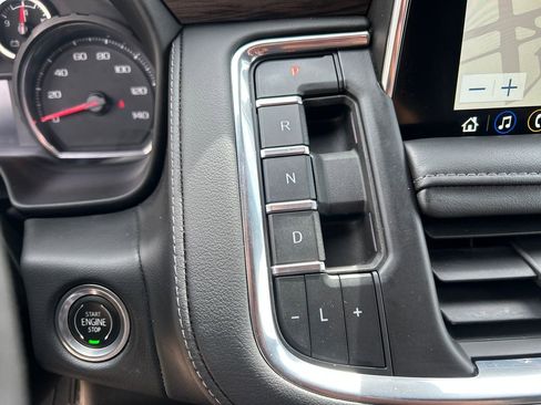 Certified 2021 Chevrolet Tahoe Z71 w/ Luxury Package image 37