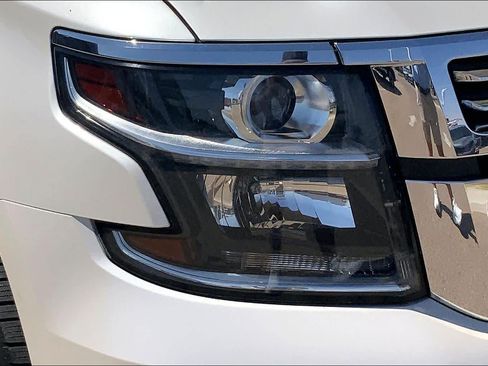 Used 2015 Chevrolet Tahoe LTZ AWD/4WD image 28