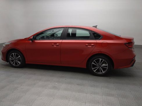 Used 2024 Kia Forte LXS FWD image 3