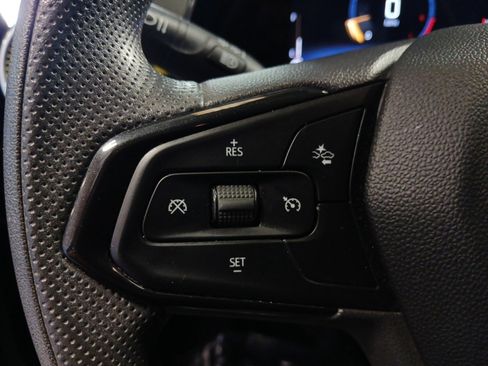 Used 2024 Chevrolet Trax LT image 17