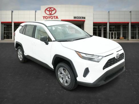 New 2025 Toyota RAV4 LE image 29