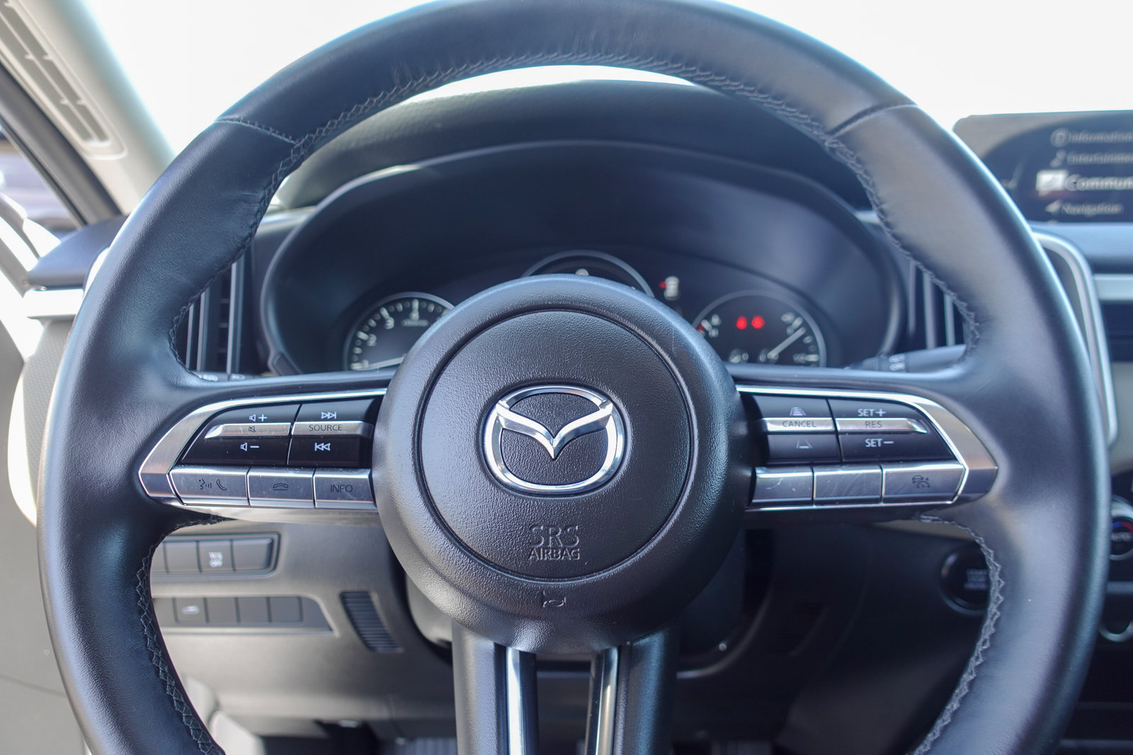 Certified 2025 MAZDA CX-50 AWD 2.5 S w/ Premium Package image 19