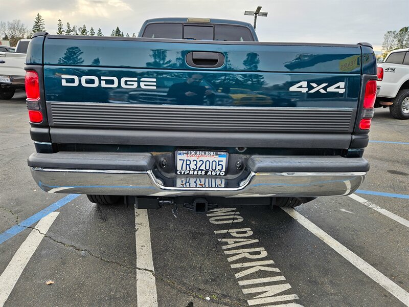 Used 1998 Dodge Ram 2500 Truck 4x4 Club Cab image 6