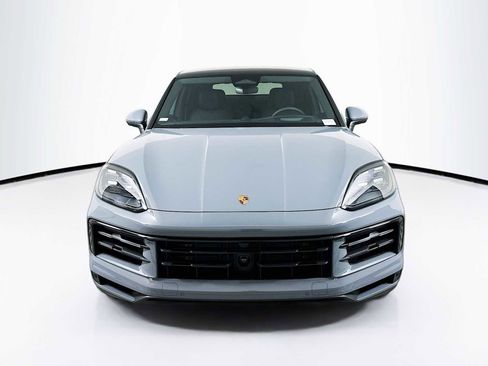 New 2026 Porsche Cayenne Coupe AWD/4WD image 6