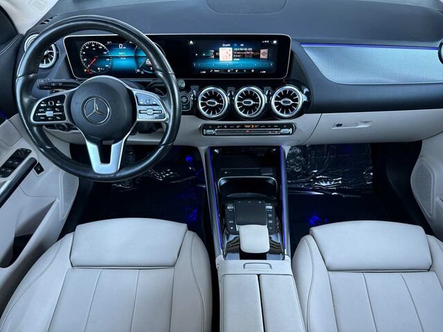 Used 2021 Mercedes-Benz GLA 250 4MATIC w/ Premium Package image 14