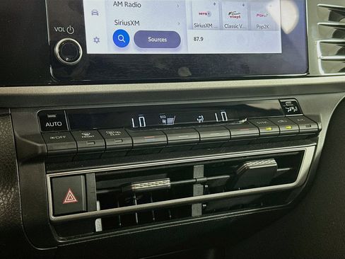 Used 2025 Toyota Camry LE FWD image 23