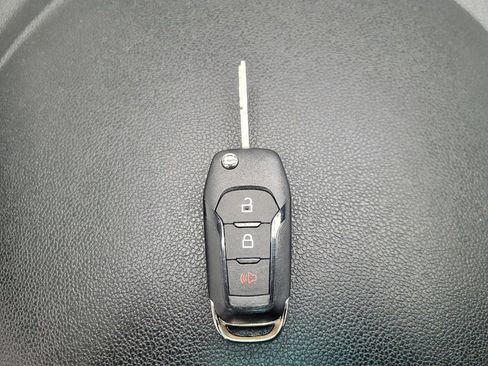 Used 2017 Ford Explorer FWD image 32