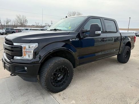 Used 2020 Ford F150 Lariat w/ Equipment Group 502A Luxury image 4