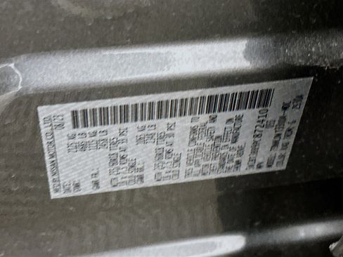 Used 2023 Nissan Rogue SV AWD/4WD image 12