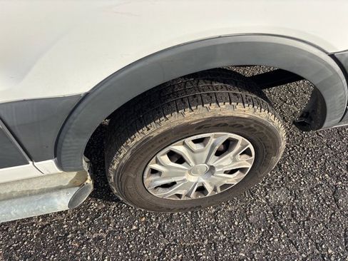 Used 2017 Ford Transit 250 w/ Exterior Upgrade Package image 6