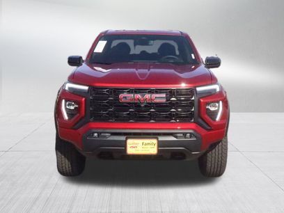 New 2025 GMC Canyon Elevation w/ Convenience Package