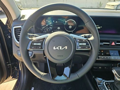 New 2026 Kia Seltos EX w/ EX Sunroof Package image 11