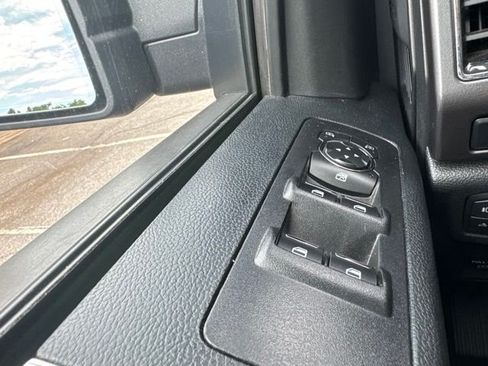 Used 2017 Ford F150 XLT w/ Equipment Group 302A Luxury AWD/4WD image 23