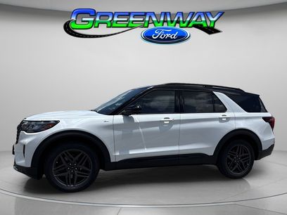 New 2025 Ford Explorer ST-Line w/ Premium Package