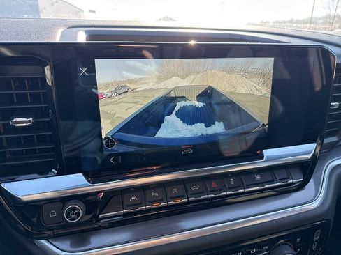 Used 2025 Chevrolet Silverado 1500 High Country w/ Technology Package image 12