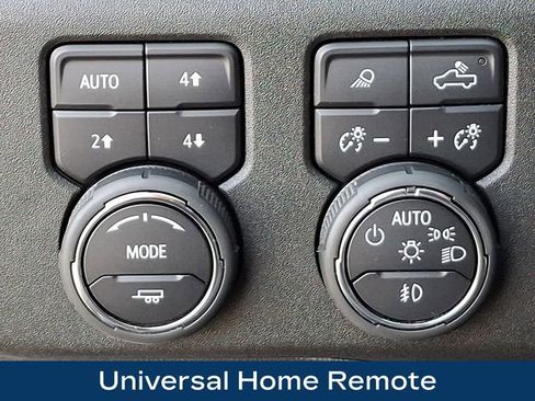 Used 2024 Chevrolet Silverado 2500 High Country w/ High Country Premium Package image 27