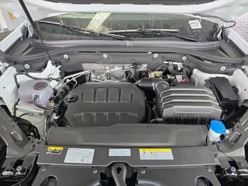 New 2025 Volkswagen Atlas Cross Sport SEL R-Line image 10