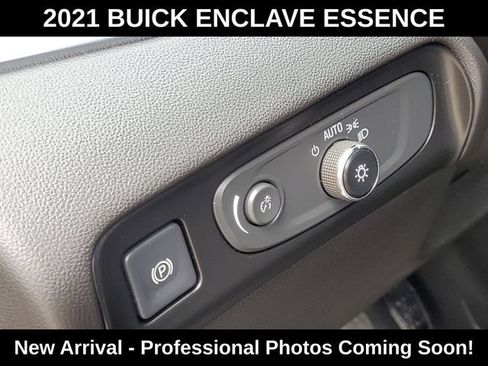 Used 2021 Buick Enclave Essence w/ Trailering Package, 5000 lbs. FWD image 8