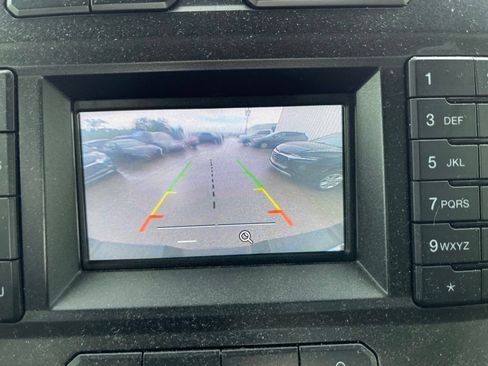 Used 2017 Ford F250 XLT AWD/4WD image 8