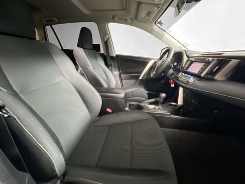 Used 2014 Toyota RAV4 XLE FWD image 29