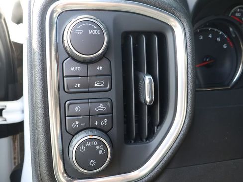 Used 2020 Chevrolet Silverado 1500 RST w/ Rally Edition image 17