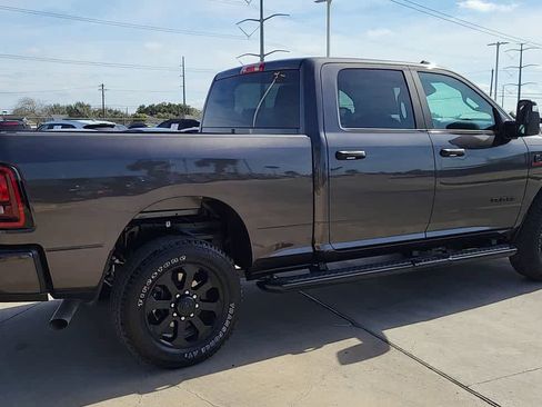 New 2026 RAM 2500 Lone Star AWD/4WD image 8