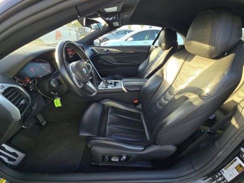 Used 2025 BMW 840i Convertible image 2