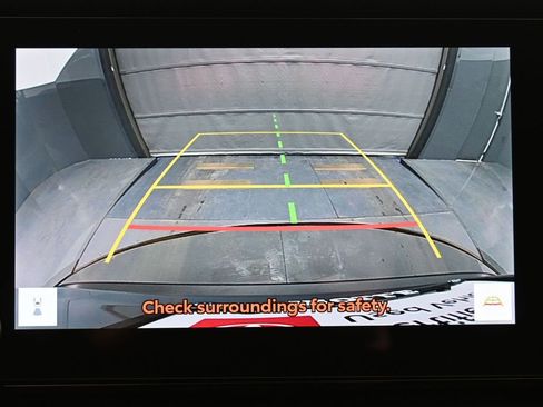 Used 2025 Toyota RAV4 XLE image 23