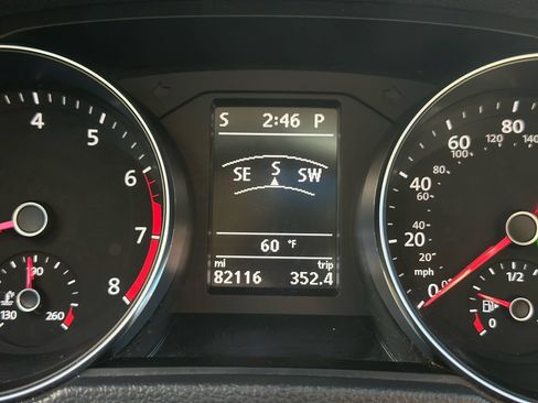 Used 2016 Volkswagen Passat 1.8T FWD image 23