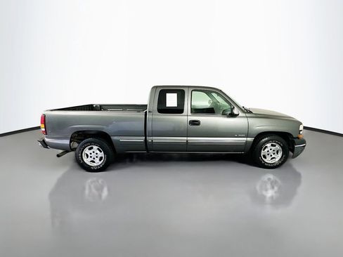 Used 2000 Chevrolet Silverado 1500 LS image 8