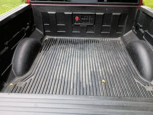 Used 2014 Ford F150 Lariat w/ Lariat Chrome Package AWD/4WD image 6
