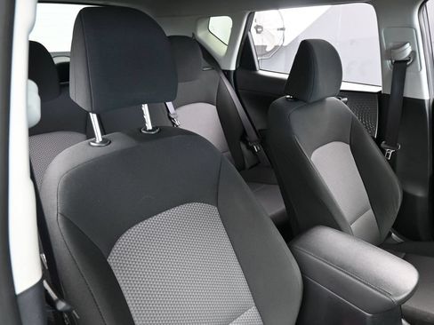 Used 2024 Kia Soul S FWD image 40
