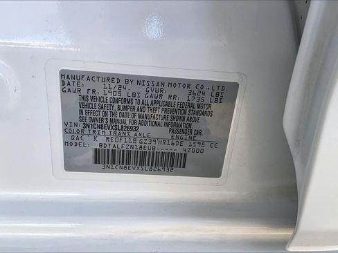 Used 2025 Nissan Versa SV w/ Trunk Package FWD image 33